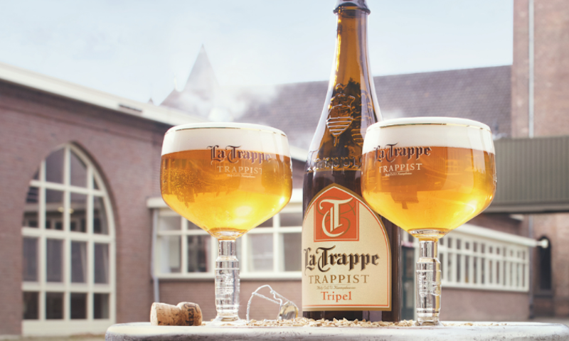La Trappe Tripel 75cl met bokalen